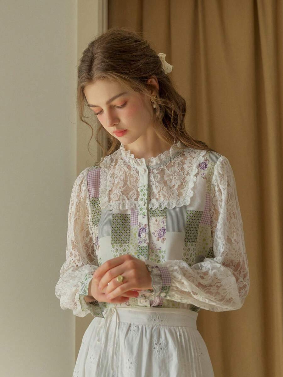 Simple Retro Women's Spring/Summer Contrast Color Collar Lace Patchwork Floral Print Green Romantic Elegant Retro Fitted Short Casual Blouse - Green - View 1
