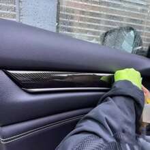 1 卷 - 9D 亮黑色碳纤维乙烯基汽车包装膜,19.69x59.06 英寸 - PET 薄膜,防水、防刮、易于粘贴和切割 - 改变汽车外观、内饰并提升风格,乙烯基汽车包装膜 - 均碼 - 查看 7