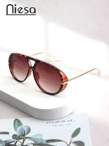 1 Stück Damen Piloten-Rahmen Metallbein PC (Polycarbonat) modische Modebrille für Strand, Party, Reisen, einfarbig, Boho-Stil, geeignet für alle Jahreszeiten für Sommerurlaub am Strand, Outdoor, Reisen
