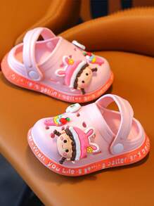 A Pair Of Summer New Fashionable And Comfortable EVA Children's Perforated Shoes With Breathable And Lightweight Features, Anti Slip And Odor Resistant, And Cartoon Decoration Design