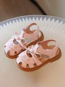 British Style Hollow Out Girls Sandals, Summer New Fashion Kids Flat Shoes, Toddler Children Casual Closed Toe Breathable Infant Baby Beach Shoes For Little Girls