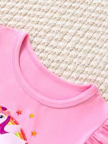 Vestito da ragazza giovane con gonna a ruffle con stampa di unicorno carino, adatto per primavera e estate