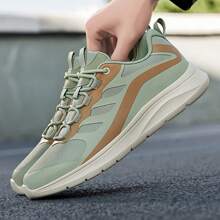 Men's Mesh Breathable Travel Shoes, Lightweight Soft Sole Shock Absorbing Running Sneakers, Spring
