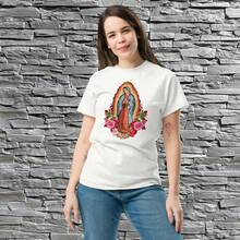 Playera de la Virgen " Guadalupana con Flores ". Playera 100% Algodón. Manga Corta. Cuello Redondo. - Blanco - Ver 4