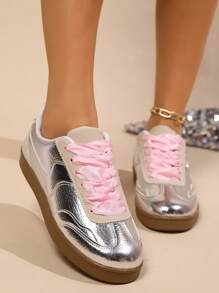 2025 Spring/Autumn Casual Lace-Up Flat Outdoor Small White Sneakers For Women