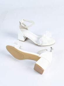 5.3 厘米高跟女式露趾粗跟凉鞋，配仿珍珠带和法式花卉装饰，优雅时尚百搭舒适婚鞋