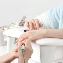 Novos Lançamentos Descanso de Mão Macio e Confortável em Forma de U, Feito de Couro PU Profissional, Apoio de Braço Inclinável para Uso em Salão de Manicure