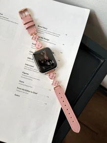 1 paquet de bracelet de montre, design floral classique et simple, compatible avec Apple Watch Series Ultra/SE/9/8/7/6/5/4/3/2/1, 38/40/41/42/44/45/46/49mm. Bracelet de montre de mode casual de luxe, réglable, design minimaliste, compatible avec Apple Watch, cadeau de la Saint-Valentin