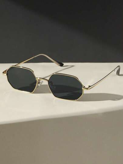 1pc Women Elegant Geometric Metal Design Protect Eyes Fashion Fashion Glasses For Street-Photography Seaside-Party Travel Driving Clothing Accessories For Summer Beach Vacation,Outdoor,Travel