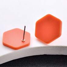 1 Pair Acrylic Premium Frosted Geometric Stud Earrings For Women, Holiday Party Wear Ear Jewelry - Round - View 47