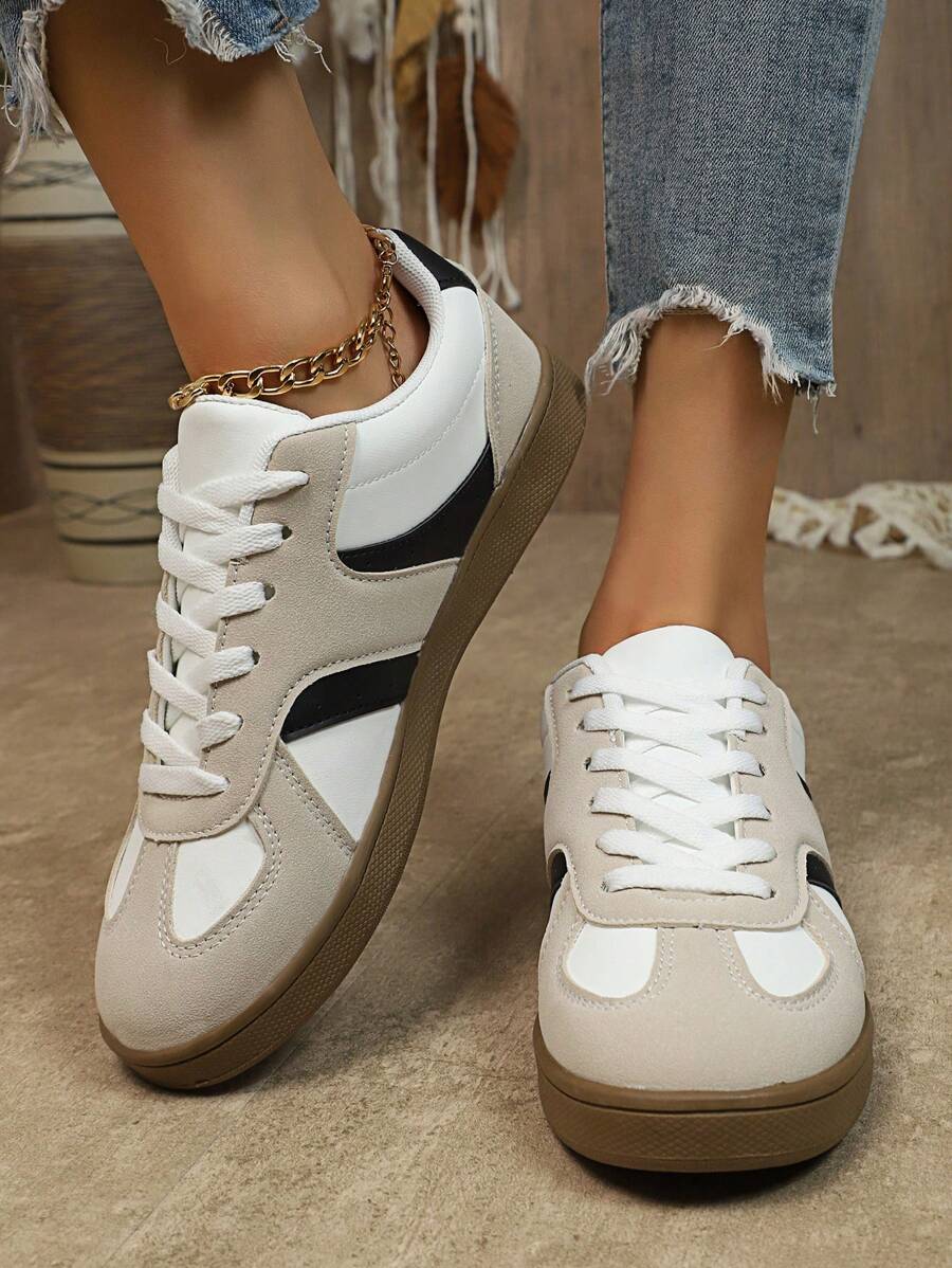 新款男女通用帆布平底运动鞋，百搭时尚休闲户外运动鞋，秋季