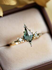 1pc Luxury Green Cubic Zirconia Ring, Unique Promise Finger Rings For Women, Suitable For Wedding Engagement Party Daily Wear, Jewelry Gift For Birthday Anniversary Valentine's Day Mother Day,Mom,Mother,Mother's Day,Gift