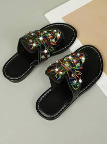 Chaussures pour enfants 2025 Nouvelle mode d'été Bout rond plat tout-en-un Anti-dérapant Sandales de plage mignonnes avec motif abeille