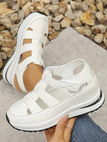 GlamourGrip Sandalias blancas deportivas para mujer – Plataforma cómoda con punta cerrada, diseño tipo huarache, cierre ajustable y suela gruesa para verano y uso diario