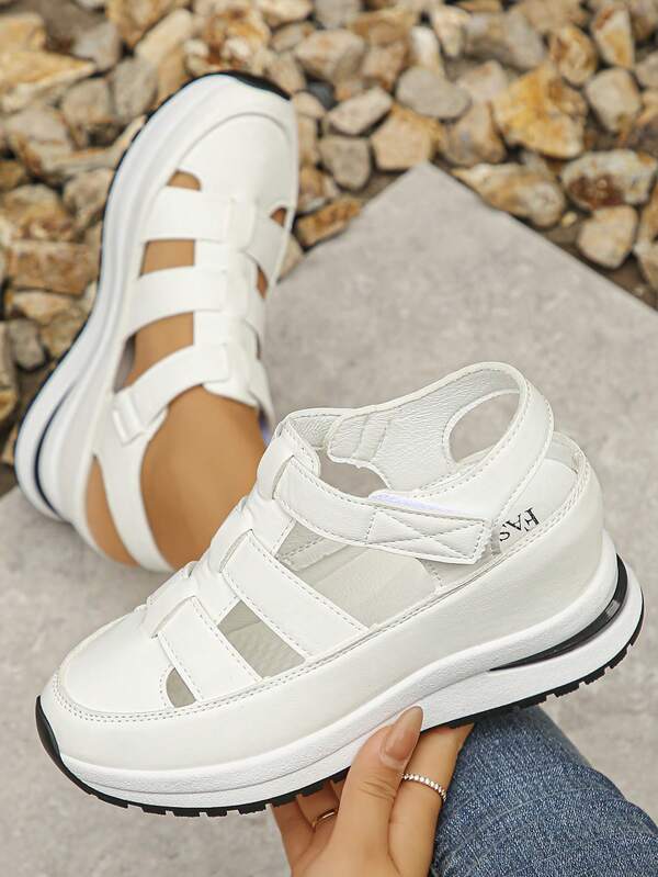 GlamourGrip Sandalias blancas deportivas para mujer – Plataforma cómoda con punta cerrada, diseño tipo huarache, cierre ajustable y suela gruesa para verano y uso diario