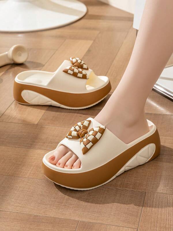 Sandalias de plástico con suela gruesa antideslizante para mujer, con adorno de lazo estiloso para el verano