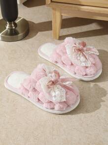 Mignonne pantoufles de maison avec nœud en dentelle pour femmes, pantoufles confortables et légères, douillettes et antidérapantes pour l'automne et l'hiver