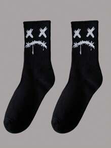 5 Pairs Mixed Men Crew Socks, Ghost Face Print, Casual Sports Basketball Socks, Black & White, Suitable For Daily Wear In Spring/Autumn, Fall