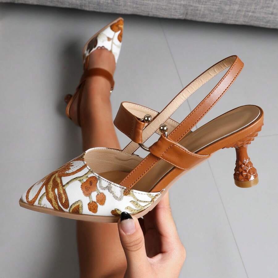 XCM Elegant Pointed-Toe Slingback Heels For Women, Adorned With Delicate Floral Patterns; Stylish Leather Kitten Heel Dress Shoes, Suitable For Women; Comfortable Slip-On Party Shoes With Unique Sculpted Flared Heels; Fashionable Professional Footwear For Wedding Banquets; Chic Bohemian-Style Evening Heels; Lightweight, Non-Slip, And Breathable Formal Shoes; Retro-Style Professional Shoes; Exquisite Prom Party Heels; Kitten Heels For Comfort; Formal Footwear With A Classic Feminine Silhouette; High-Quality Heels; Beautiful Floral Pattern Heels; Eye-Catching Textured Shoes; Professional Formal Footwear For Graduation Ceremonies; Non-Slip Soles For Walking; An Elegant Gift; Suitable For Holiday Celebrations And Parties; Elegant Heels For Everyday Commuting; Sophisticated Business Casual Shoes; Stylish Solid-Color Textured Slingback Heels - màu nâu - Xem 1