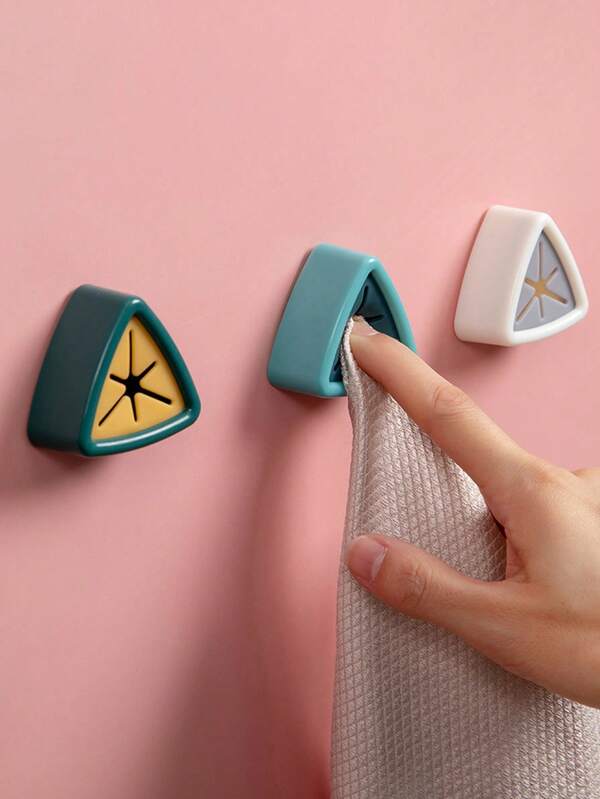 5 Pcs (Random Color) Creative Towel Folding Storage Hooks, No-Drill Bathroom Towel Rack, Kitchen Rag Hanging Rack, Washcloth Triangle Storage Rack