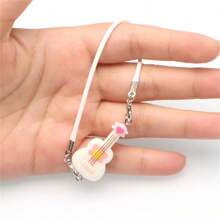 2 pièces/4 pièces/6 pièces Modèle de bouteille d'eau de guitare mini aléatoire, accessoires de scène de tasse d'eau OB1, décoration miniature