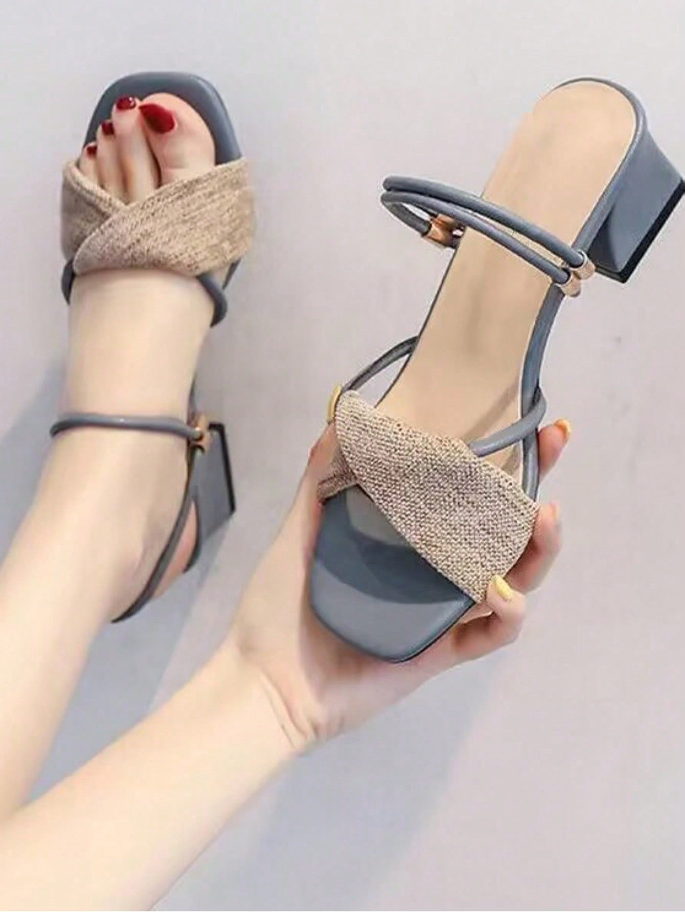 صندل نسائي بكعب سميك متوسط قابل للتحويل لنصف كعب –...