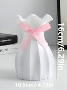 1pc Simple Creative Pineapple Plastic Vase Home Art Placement Vase Living Room Tea Table Desktop Ornament Vase Bow In Random Colors