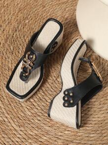 女士夏季金属扣装饰柔软鞋面舒适人字拖凉鞋，厚底厚底，适合长期穿着，百搭，可搭配裙子和裤子，适合日常、工作、约会或派对，简约时尚坡跟凉鞋