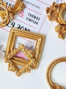 1pc Vintage European Style Metal Resin Photo Frame, Mini Oval Baroque Style Floating Frame For Home Decor, Angel Design, Nordic, Photography Prop Gifts Birthday Graduation