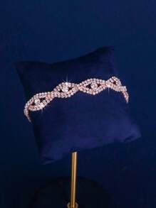 4 Stücke/Set elegantes Kristallschmuckset mit Strass - Ohrringe und Halsketten, Armbänder, Ringe - geeignet für den täglichen Gebrauch von Frauen, Hochzeiten, Partys usw.