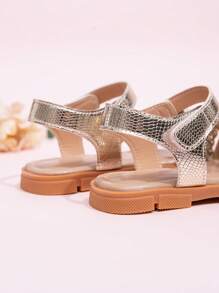 1 par de nuevas sandalias de verano lindas para niña bebé que aprende a caminar, sandalias de playa con flores para bebé, sandalias planas romanas antideslizantes para niñas para exteriores y vacaciones