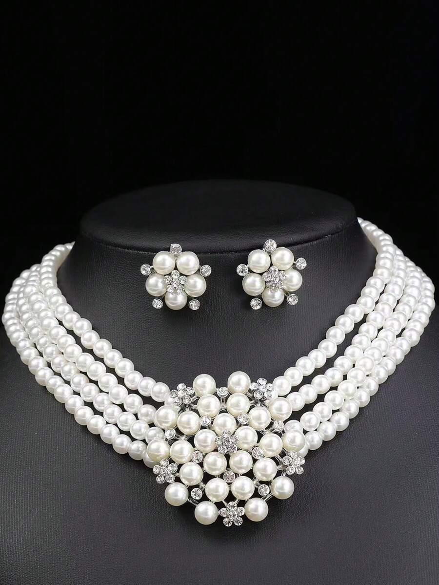Fashionable Rhinestone Flower Pearl Necklace & Earrings Set