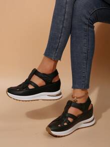 1 Pair Women's New White Wedge Platform Hollow Breathable Lightweight Non-Slip Roman Sandals, Hook And Loop Fashion Versatile Black Sneakers