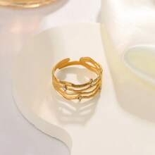 Dellgoo 1pc Stainless Steel Gold Hollow Wave Line Inlaid Crystal Ring