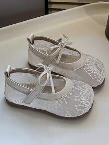 Sapatilhas femininas de bico redondo vazado, modelo slip-on, com estampa floral, confortáveis e com cadarço, elegantes e modernas. - Bege - Ver 3