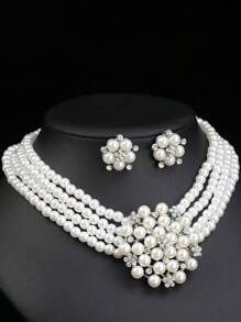 Fashionable Rhinestone Flower Pearl Necklace & Earrings Set