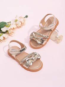 1 par de nuevas sandalias de verano lindas para niña bebé que aprende a caminar, sandalias de playa con flores para bebé, sandalias planas romanas antideslizantes para niñas para exteriores y vacaciones