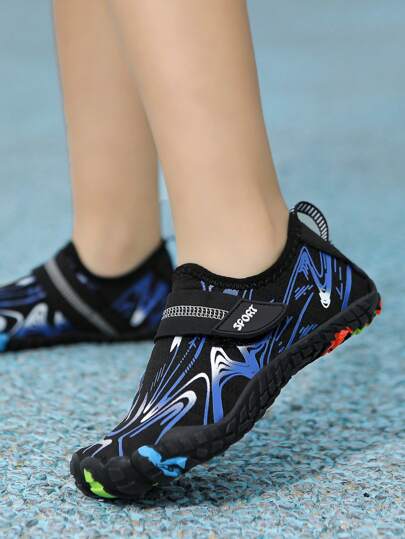 Zapatos de agua para niños y niñas en verano, zapatos antideslizantes y anti arena para playa/trekking/escalada para niños, sandalias ligeras para deportes al aire libre