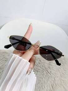 1pc Fashionable Retro Polygonal Geometric Small Frame Fashio Women Glasses, Elegant And Exquisite, Casual And Versatile, Suitable For Wearing In Various Occasions As Women's Fashion Glasses For Women Ladies Shades Beach Accessories Vintage Y2K For Summer Beach Vacation,Outdoor,Travel