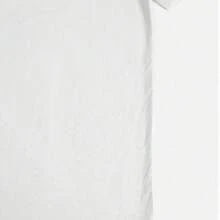 Shirt With A Humorous Spanish Phrase About Beer. It Is A Casual Round Neck Short Sleeve Shirt Made Of Soft Cotton And Has A Graphic Of A Beer Mug. It Is An Ideal Gift For Lovers Of Alcoholic Beverages.