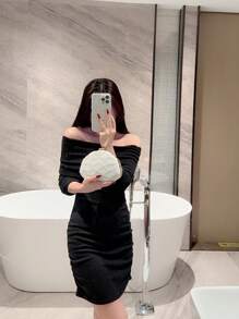 Geantă Crossbody cu lanț cutie decorată cu perle artificiale - alb - Vizualizare 10