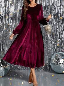 Women's Long Dress With Design, Comfortable, Mature And Generous, Suitable For Outdoor And Everyday Wear