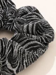 1 件超大号皱纹箔发圈，适合日常佩戴 - 銀色 - 查看 3