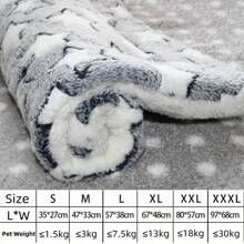 Flannel Pet Mat Dog Bed Cat Bed Thicken Sleeping Mat Dog Blanket Mat For Puppy Kitten Pet Dog Bed For Small Large Dogs Pet Rug