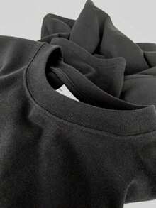 :Camisa de algodón puro al 100% y pesado con impresión digital casual para hombres, tema navideño, el patrón del Papá Noel en estilo geométrico