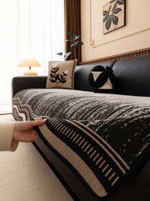 1pc Modern Simple Ombre Anti-Scratch Dirt-Resistant Chenille Sofa Cushion Cover - Black - View 3