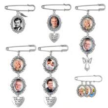 1pc Customizable Zinc Alloy Photo Clip Pendant With Wings Charm, Lace Oval Frame Blank Photo Pendant Suitable For Wedding, Wedding Party And Special Occasions Dress Accessories Pin For Clothes Bag Charm School Office Accessories Shirts Jacket Jewelry Halloween Clothes Pin Funny Cute Teacher Gifts Halloween Accessories Teachers Day00 Costume Accessories Bag Charms Christmas