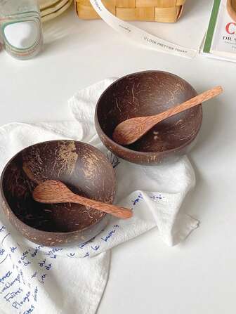 Natural Coconut Bowl With Coconut Wood Spoon, Home Use Yogurt Bowl, Salad Bowl, Dessert Bowl, Restaurant Decoration Bowl, Fruit Bowl