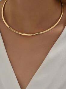 1pc Simple Fashionable Smooth Choker Necklace With Bi-Color Heart Pendant, Women Daily & Party Accessory Valentines