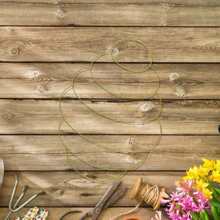 Easter Wreath Metal Frame Garden Bunny Shaped Wire Wreath Form For Easter DIY Craft Project